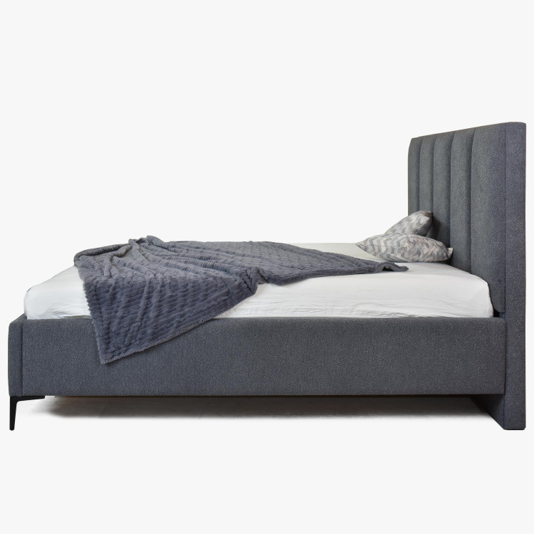 Čaluněná postel 180 cm na nožičkách s úložným prostorem , Postele- 3