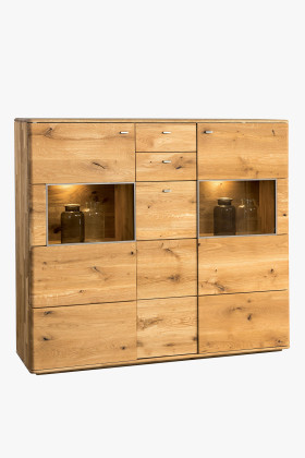 Vysoká a dlouhá komoda s dvěmi prosklenýma okny, Typ 47 ON