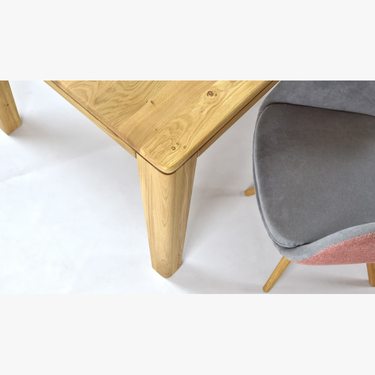 Luxusní stůl do jídelny dub York, vratné látkových židlí paris