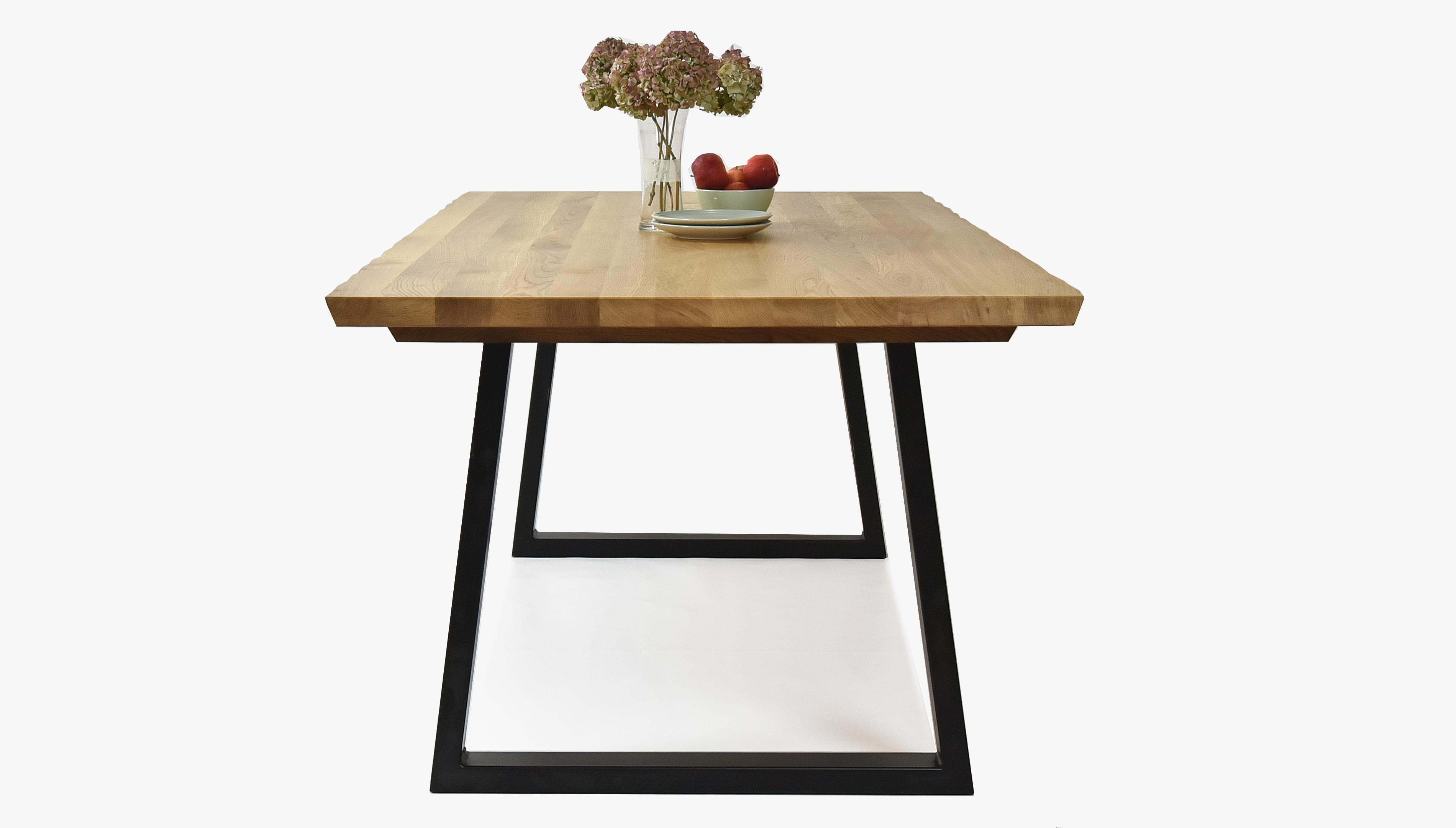 luxus tömörfa étkezőasztal - fekete fém lábak torino