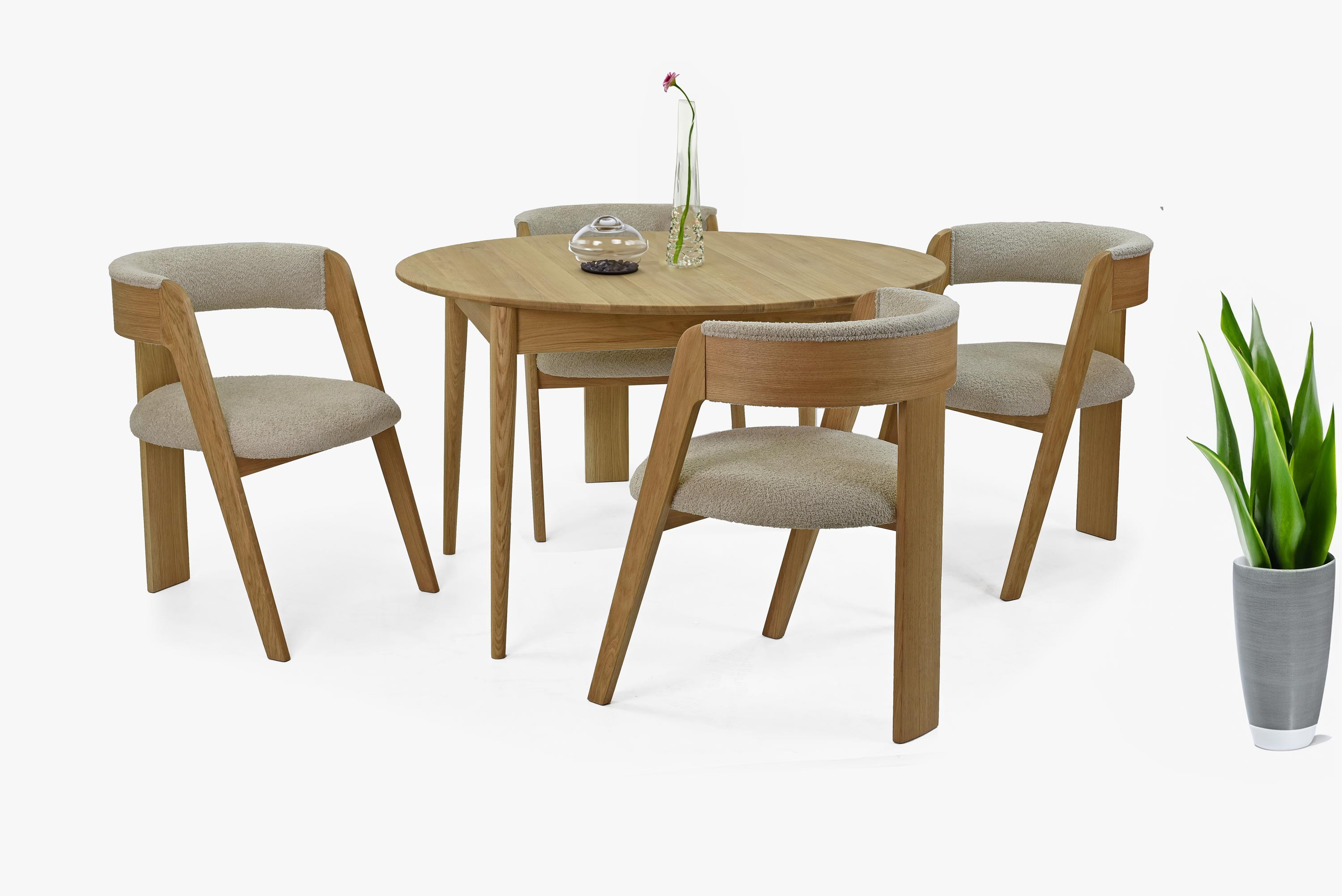 stuhl Miami und Skandi Tisch