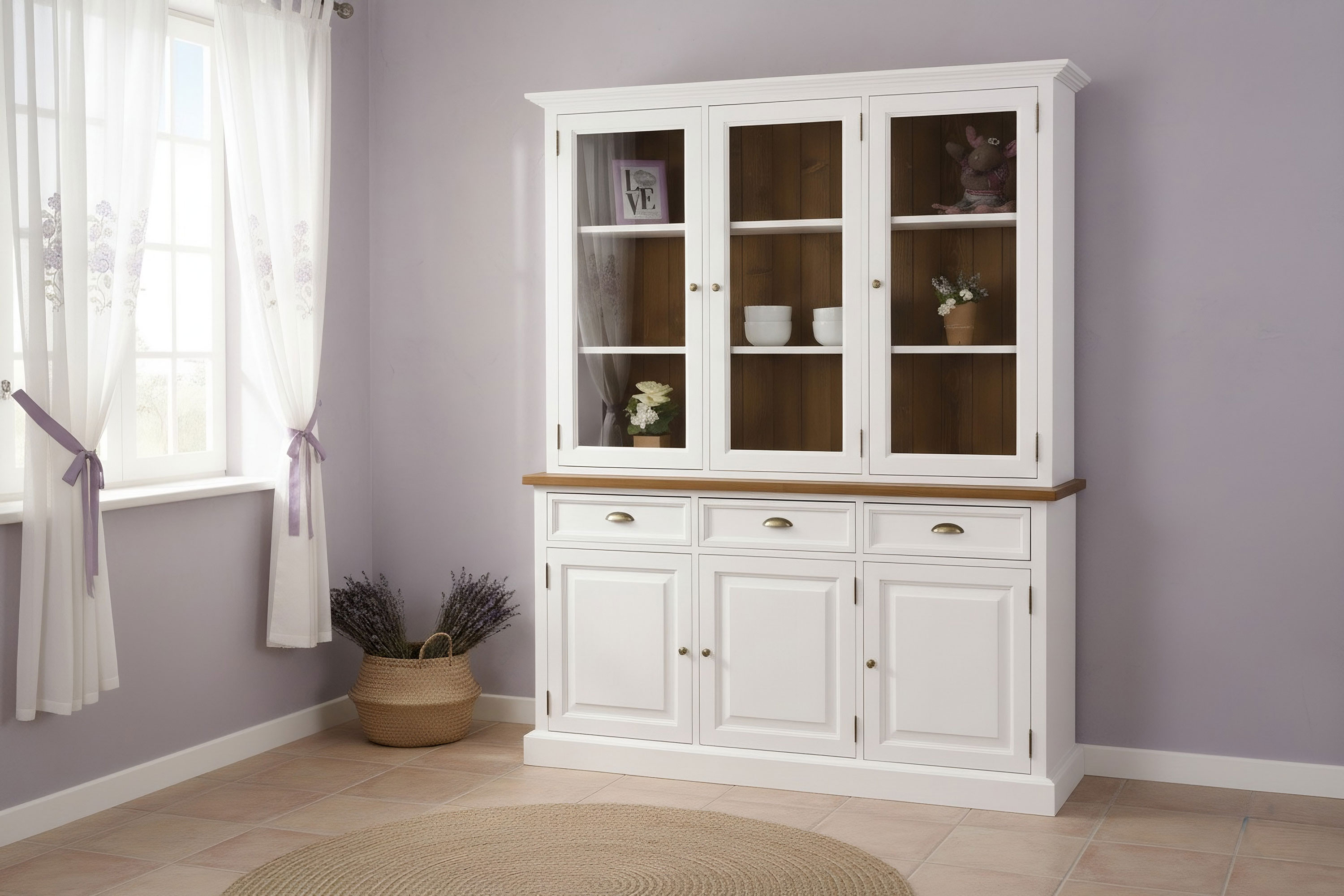 Masszív fából készült sekretár Provence stílusban