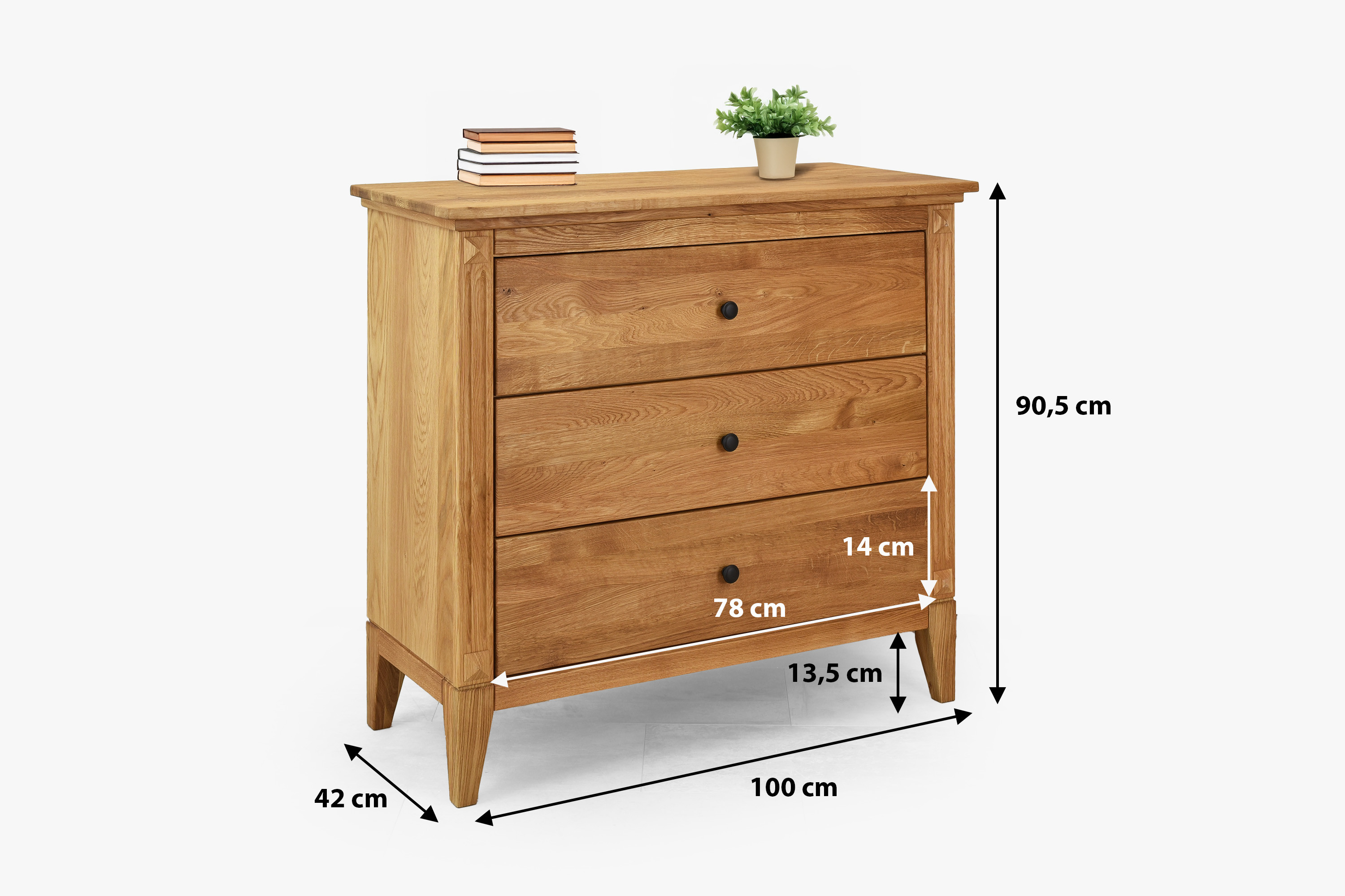 Gaja tölgyfa komód belső térben