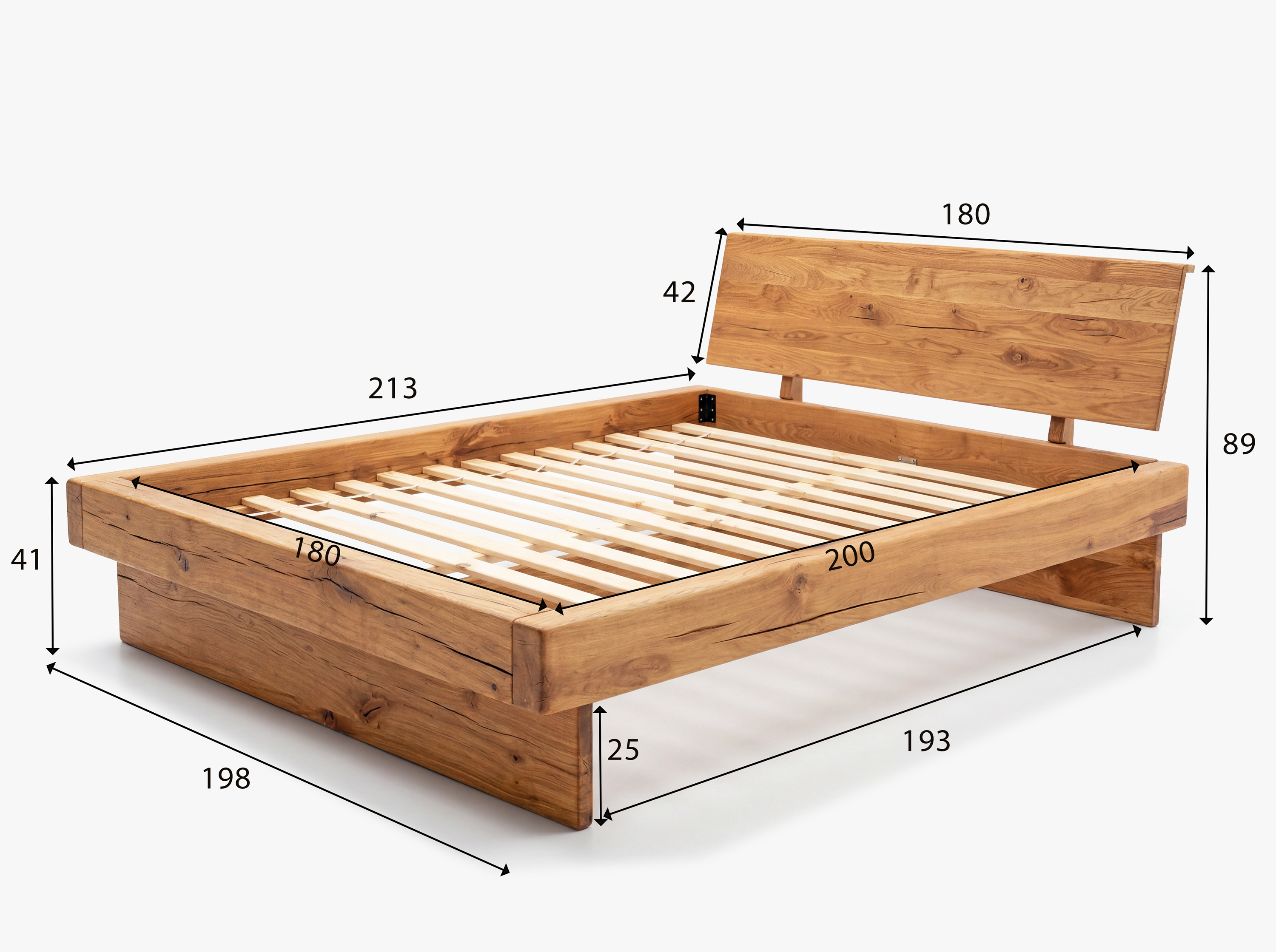 Maße des massiven Eichenbettes Lara 180x200 cm – Breite 198 cm, Länge 213 cm, Höhe 89 cm