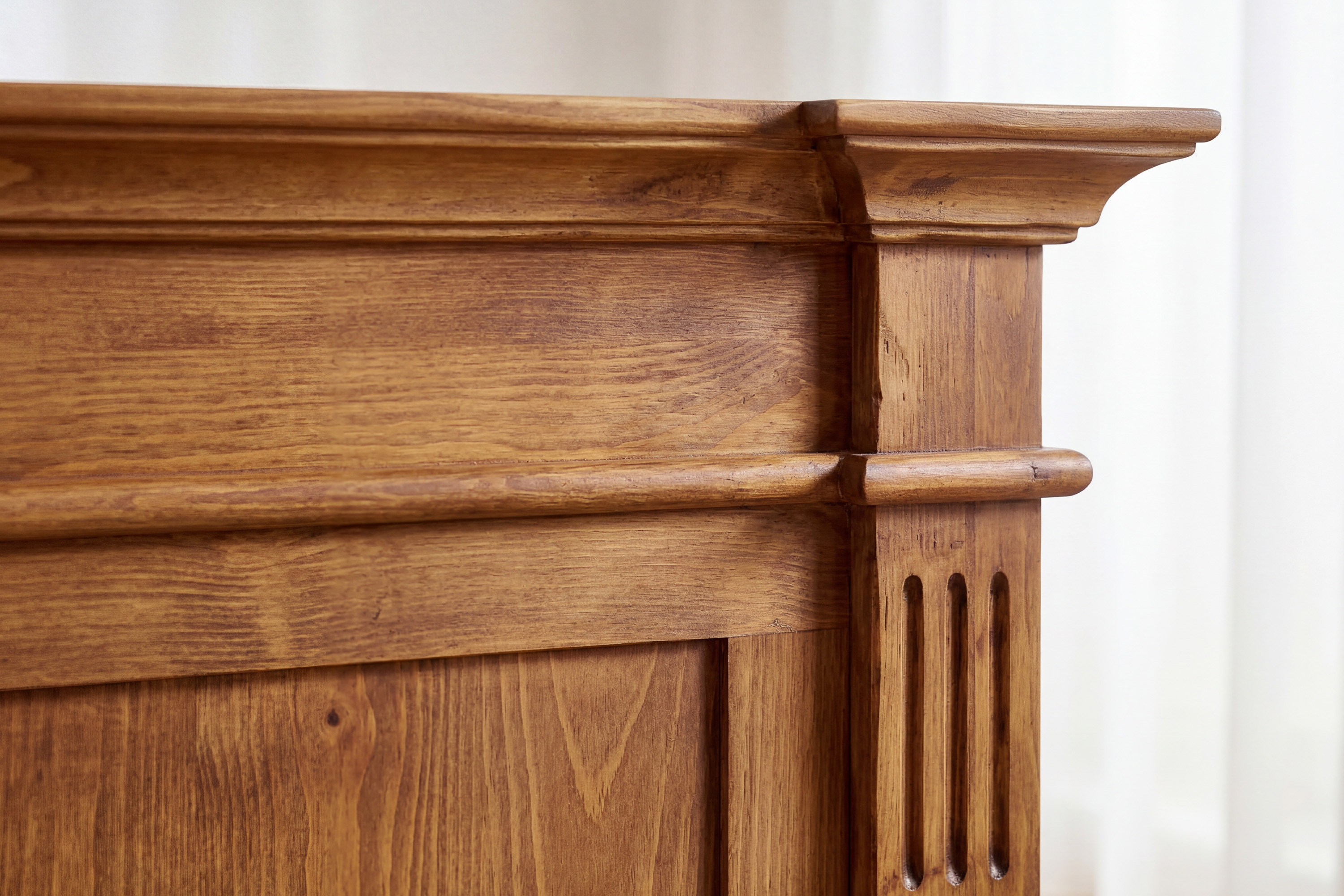 Massivholz-Bett Prestige 90 x 200 cm mit braunem Lack