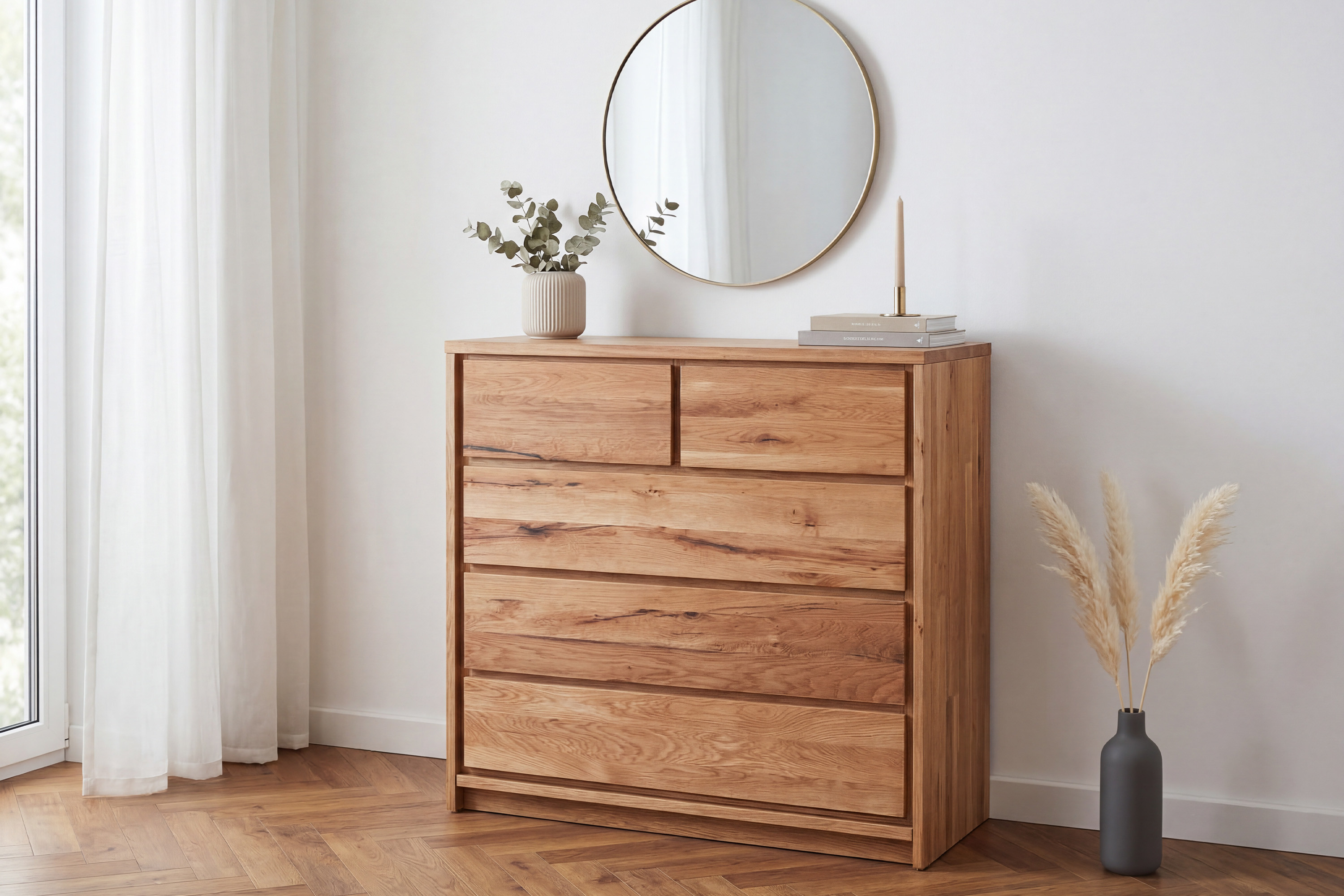 Massive Eichenkommode Oregon aus Wildeiche mit Türen und Schubladen