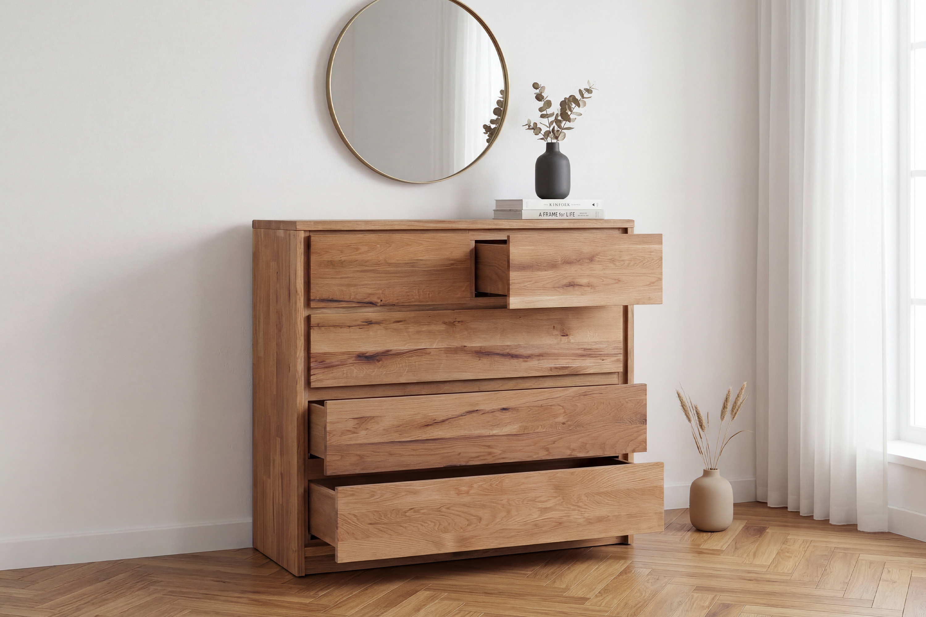 Eichenkommode Oregon 2D+2Z – Detail der offenen Türen und Schubladen