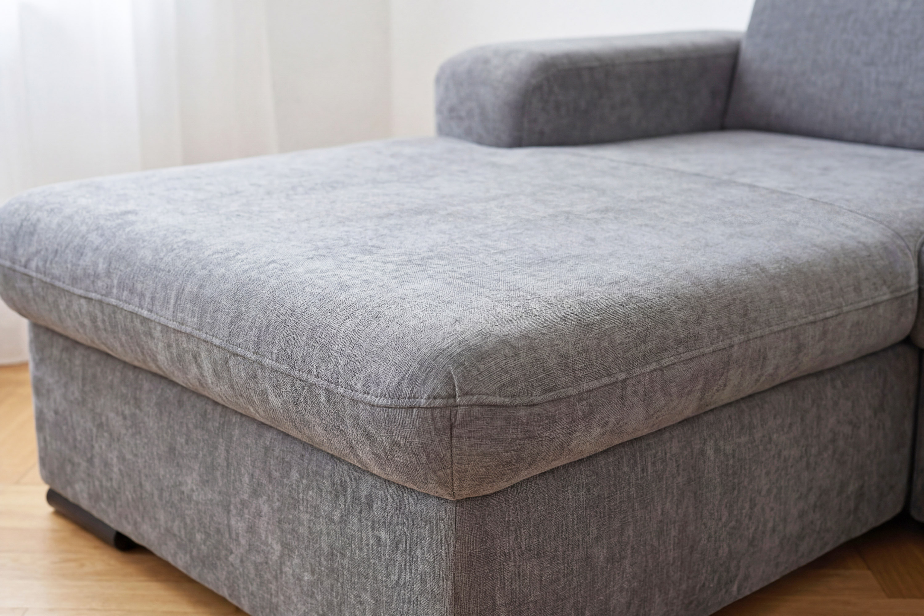 Ecksofa Denver Taupe linke Ecke – ausgezogenes Bett und Stauraum