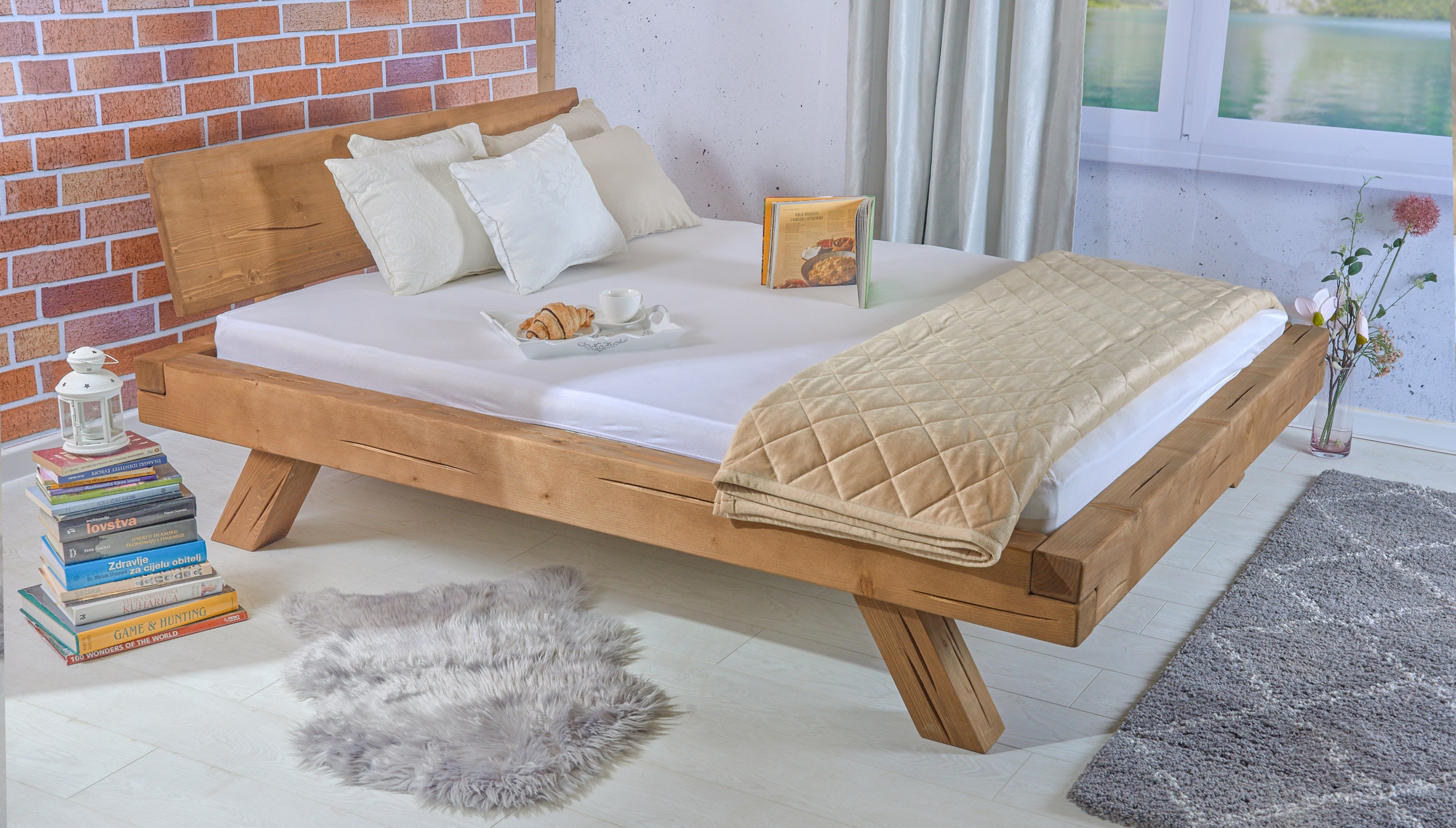 Dřevěná postel z trámů Miky